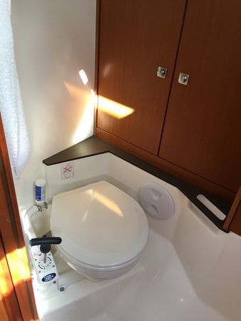 Bavaria Cruiser 37 | Julia 1