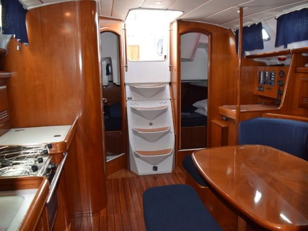 Beneteau Oceanis Clipper 393 | Sabik
