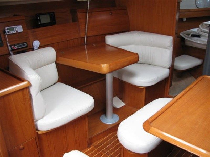 Jeanneau Sun Odyssey 40 | Notos