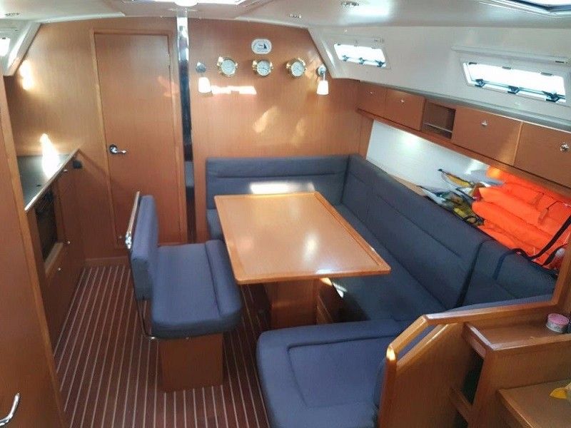 Bavaria Cruiser 40 | Lola