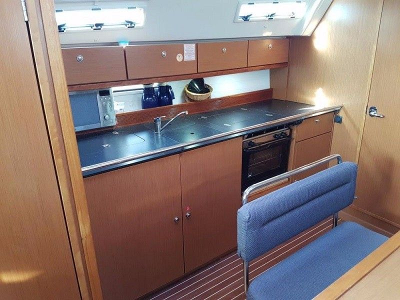 Bavaria Cruiser 40 | Lola