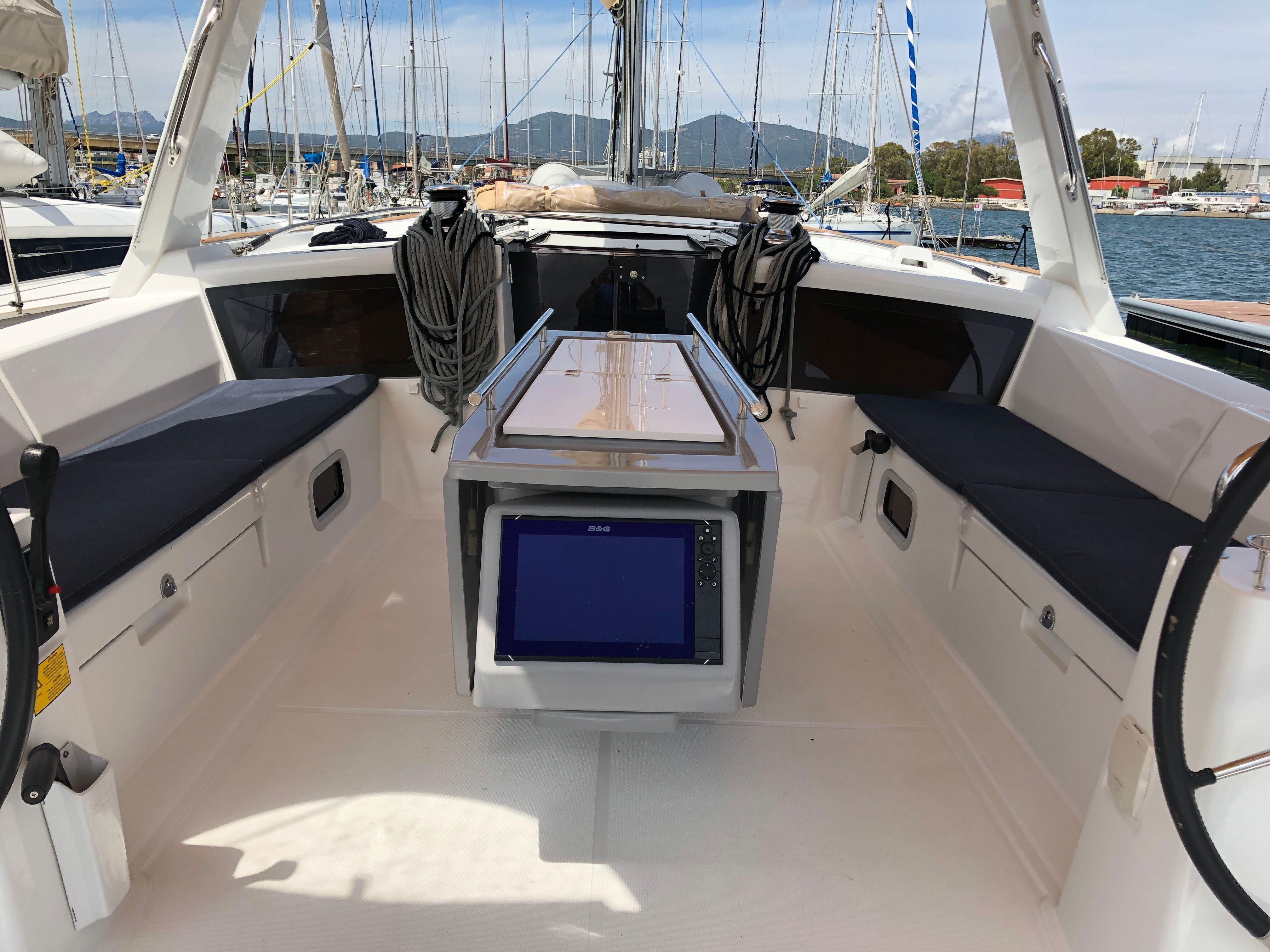 Beneteau Oceanis 48 | Levanzo