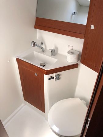 Beneteau Oceanis 48 | Levanzo