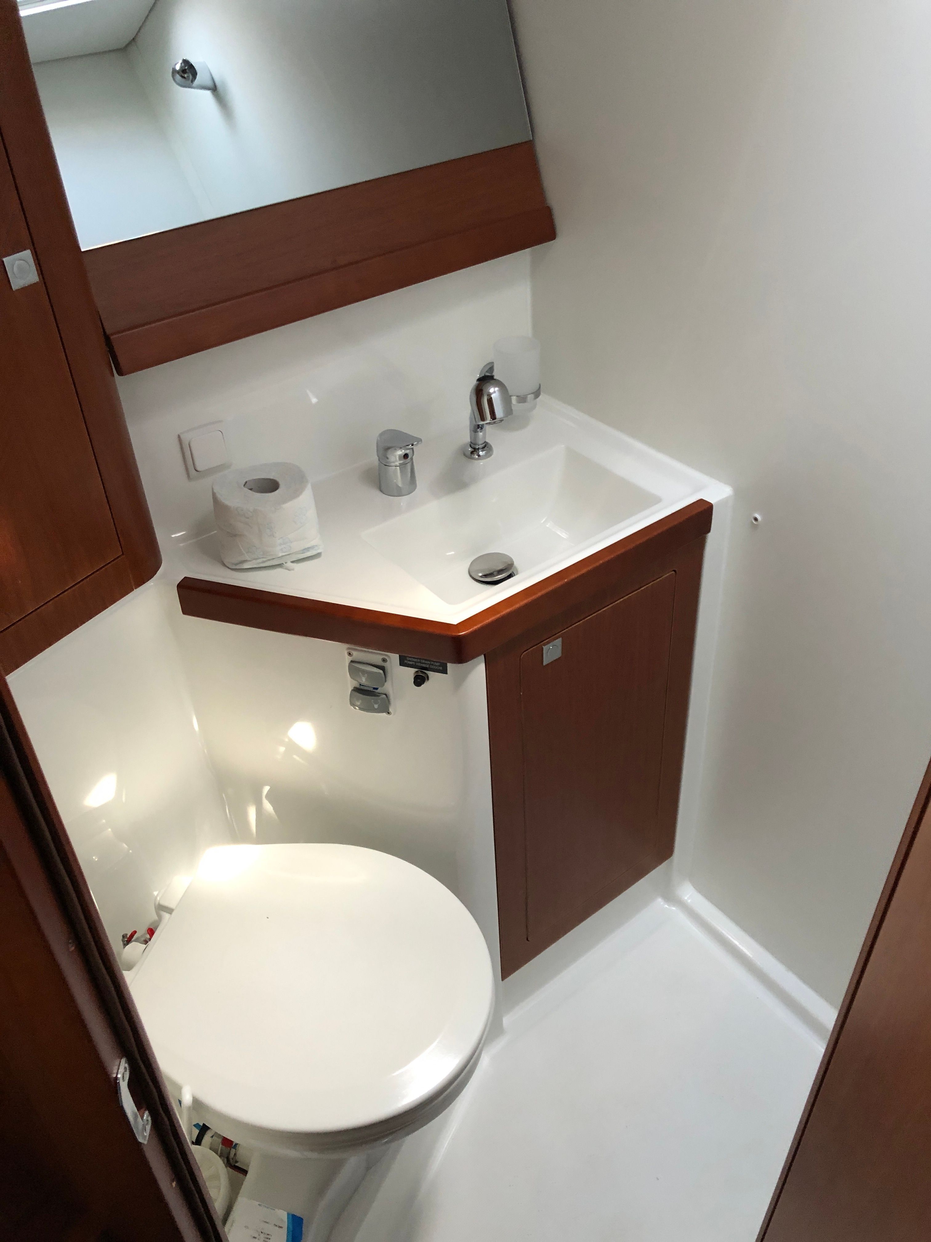 Beneteau Oceanis 48 | Levanzo