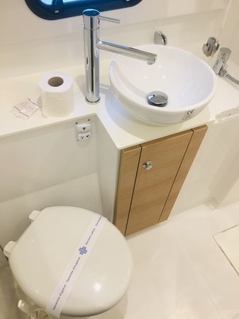 Bali 4.5 | Guernesey