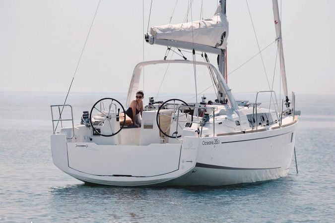 Beneteau Oceanis 35 | Nemo Nefes