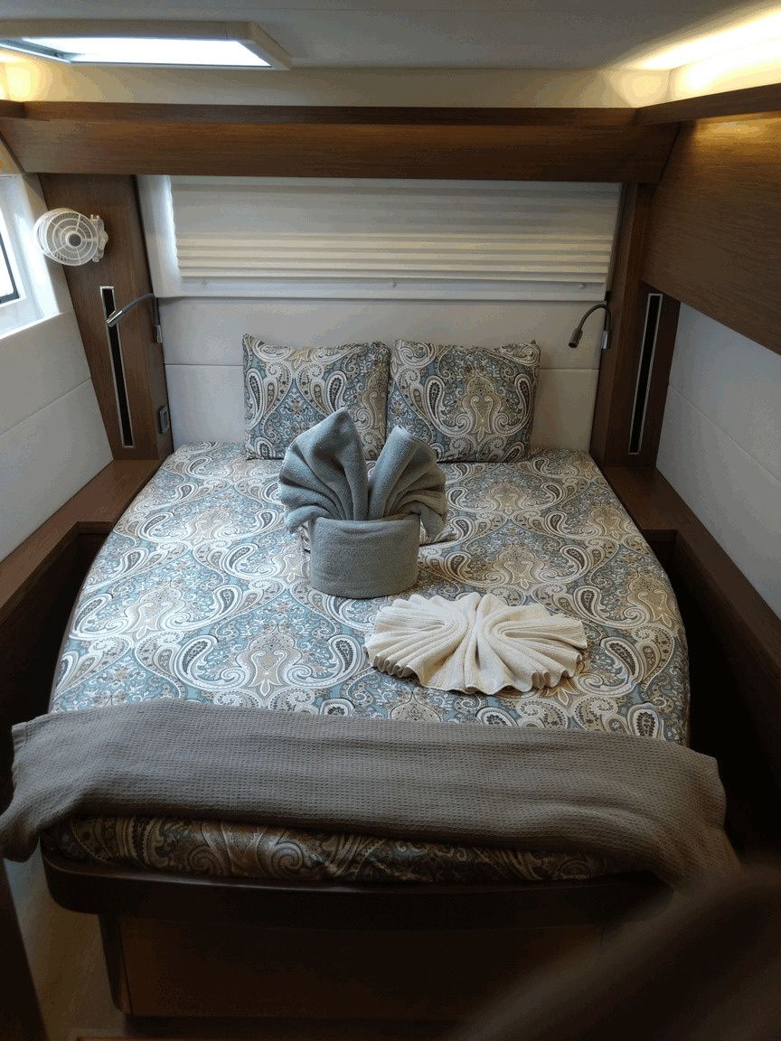 Lagoon 50 | Out of the Blue