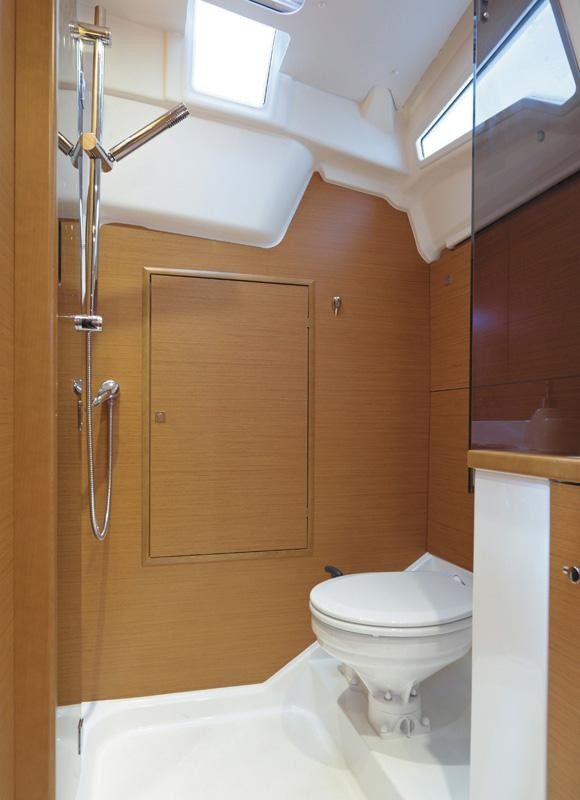 Jeanneau Sun Odyssey 389 | Agios Georgios