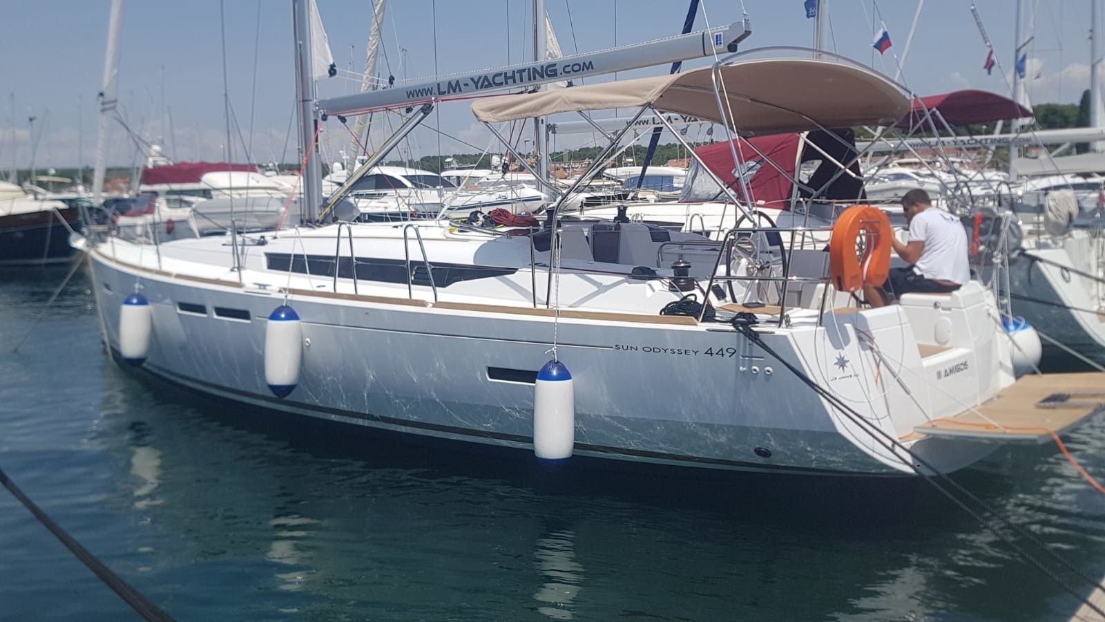 Jeanneau Sun Odyssey 449 | 3 Amigos
