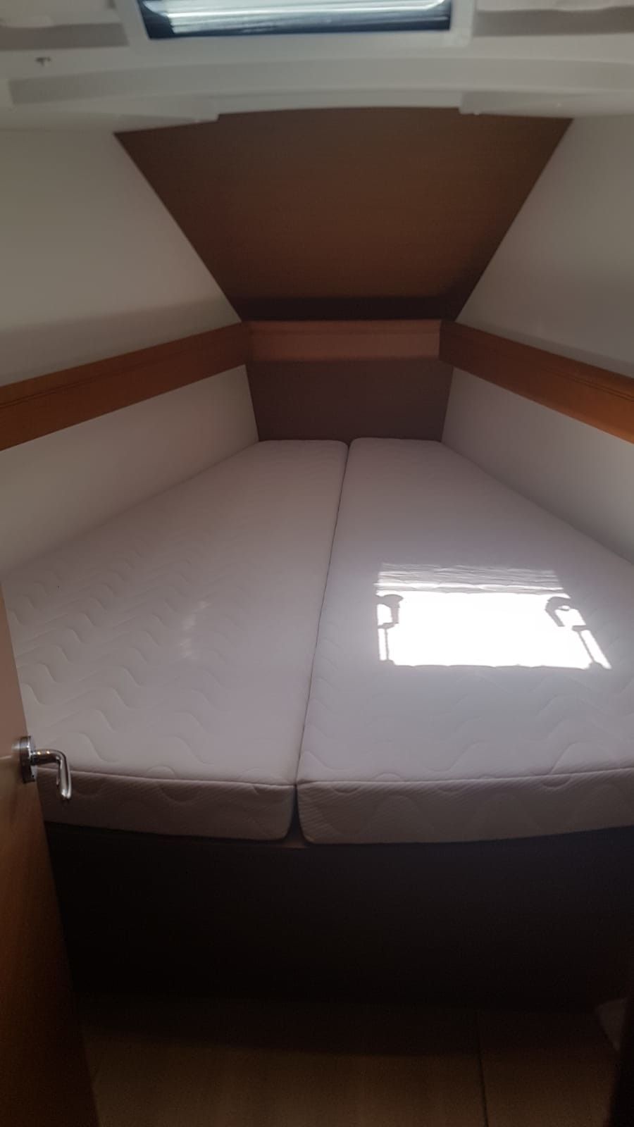 Jeanneau Sun Odyssey 449 | 3 Amigos