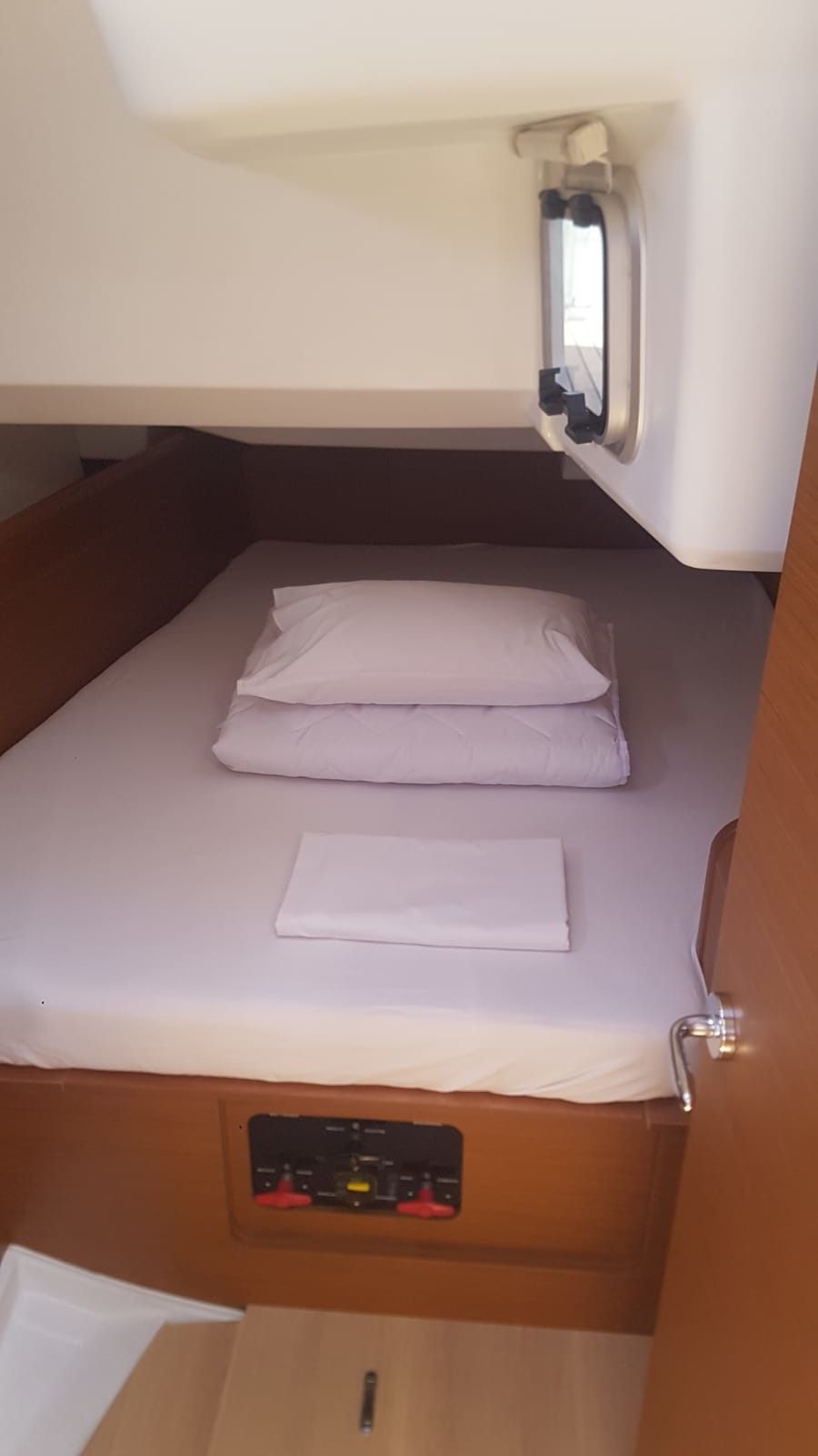 Jeanneau Sun Odyssey 449 | 3 Amigos