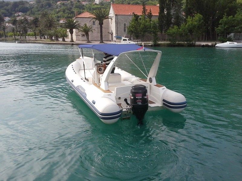 Capelli Tempest 770 | Polaris