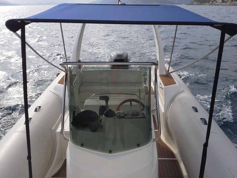 Capelli Tempest 770 | Polaris