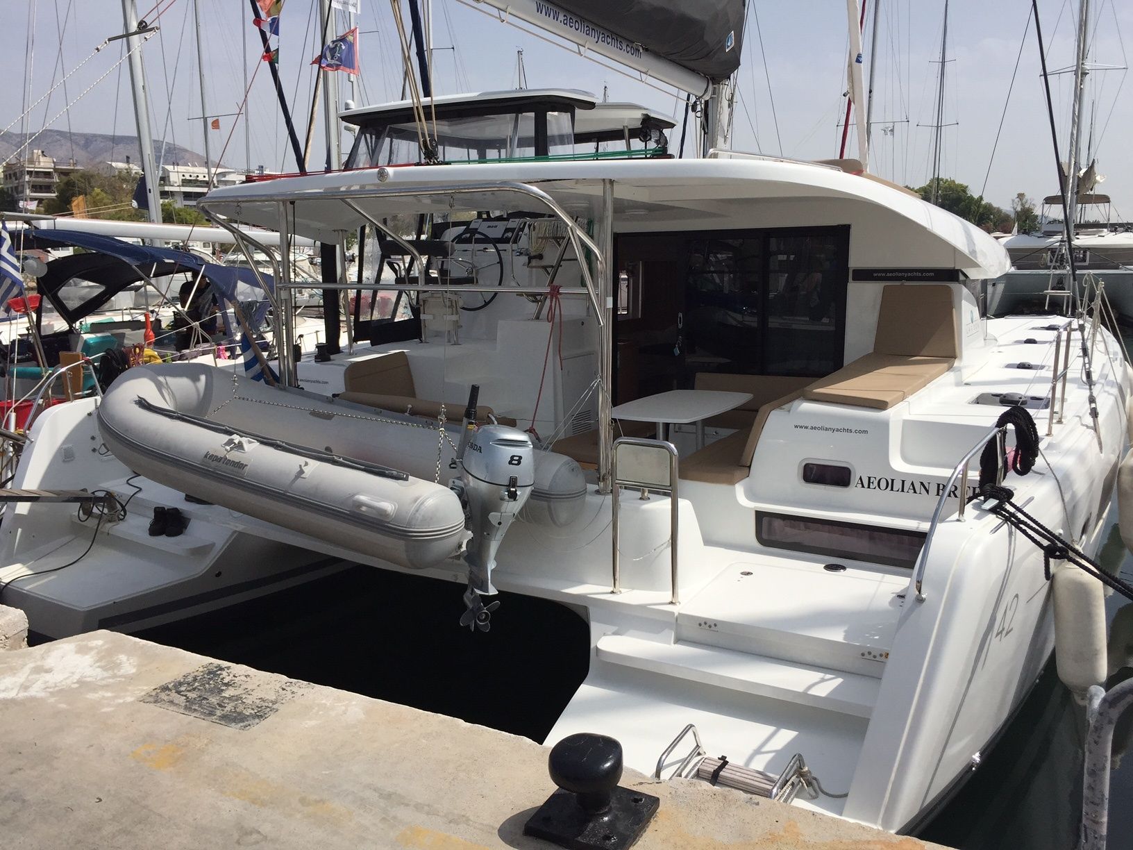Lagoon 42 | Aeolian Breeze