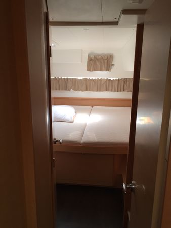 Lagoon 42 | Aeolian Breeze