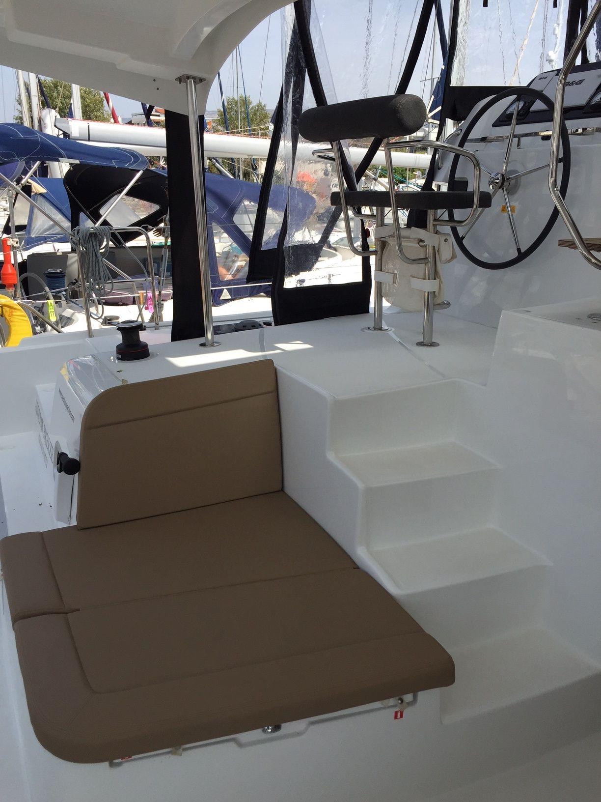 Lagoon 42 | Aeolian Breeze