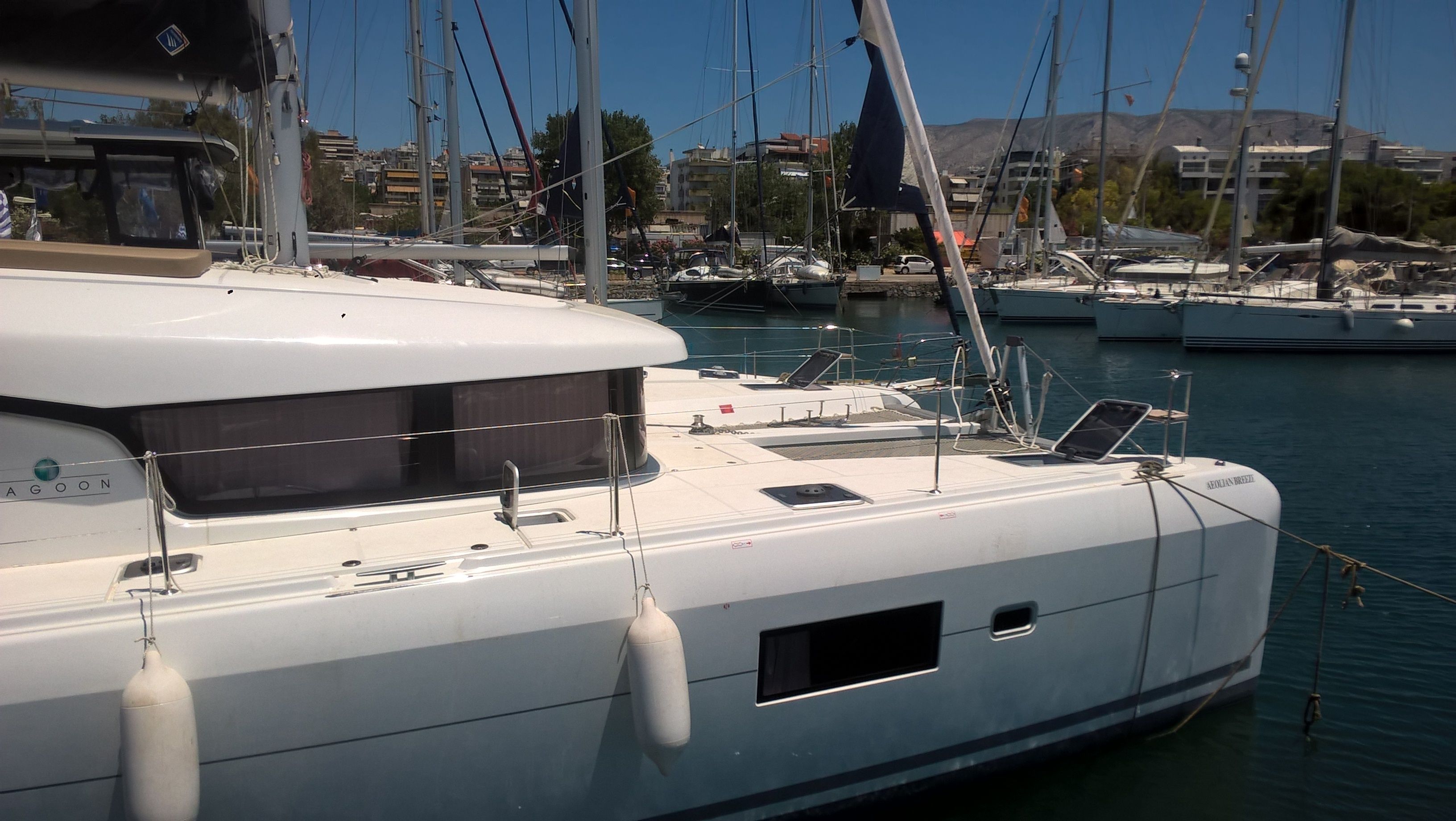 Lagoon 42 | Aeolian Breeze