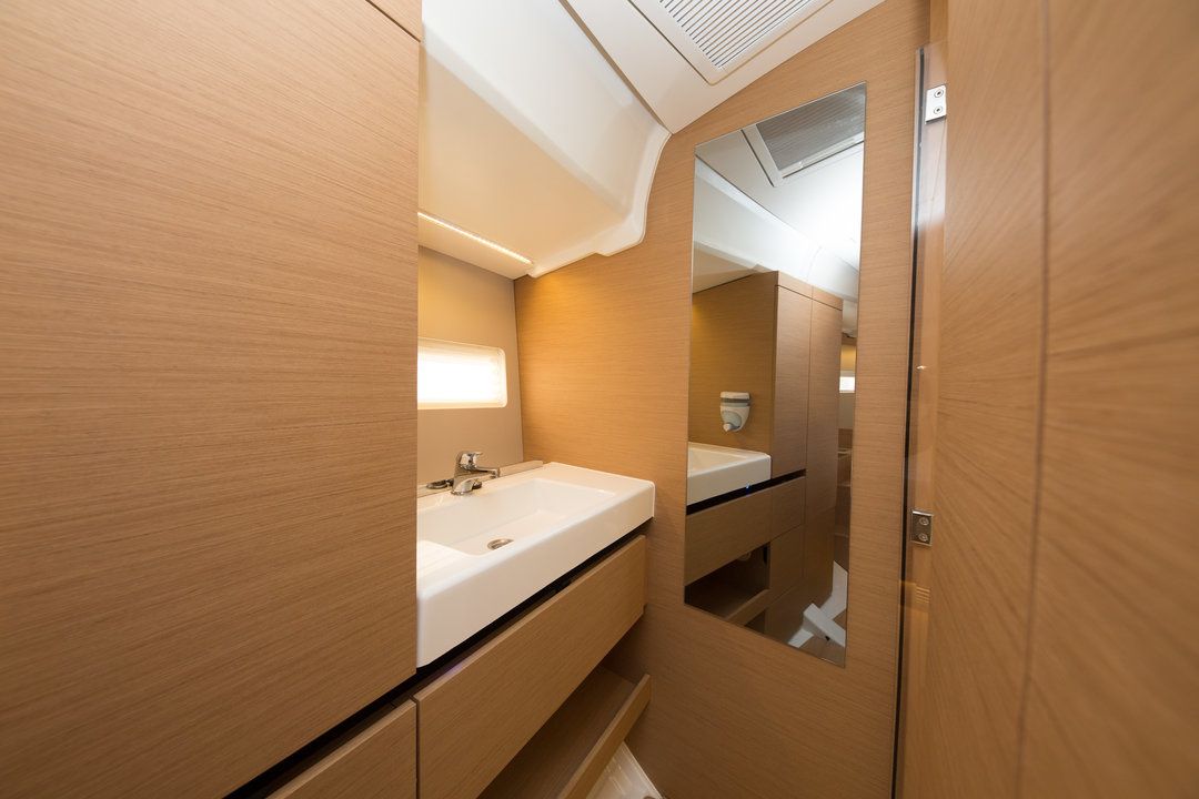 Jeanneau Sun Odyssey 490 | La Vita e Bella
