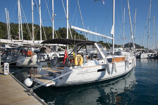 Beneteau Oceanis 45 | Dianora