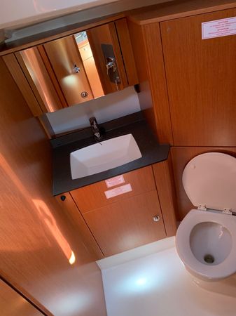 Bavaria Cruiser 41 | Nina