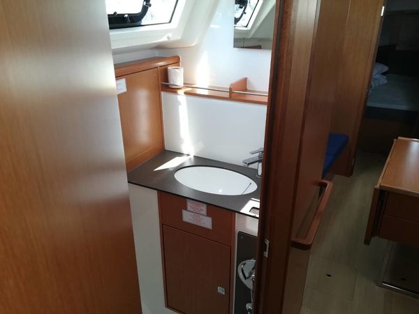 Bavaria Cruiser 37 | Mayan