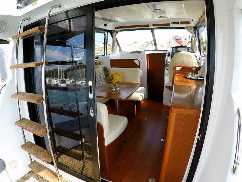 Beneteau Antares 30 | Lumar Seamotion