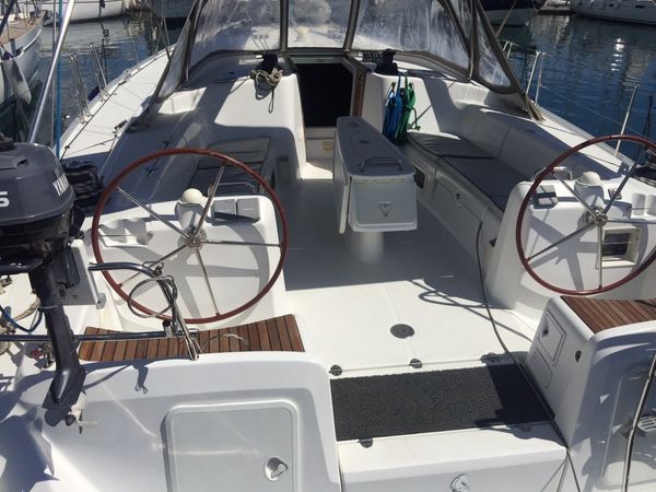 Beneteau Cyclades 50 | Sea Walks