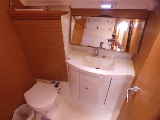 Jeanneau Sun Odyssey 42 i | Coral Sea