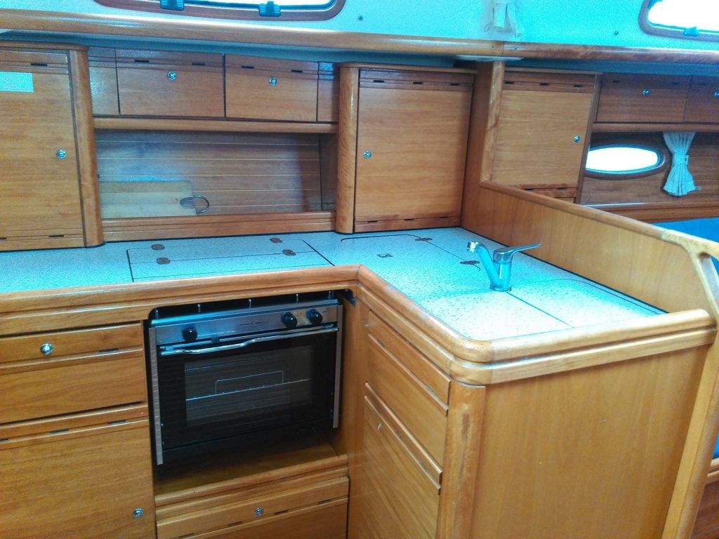 Bavaria Cruiser 37 | Mara 2