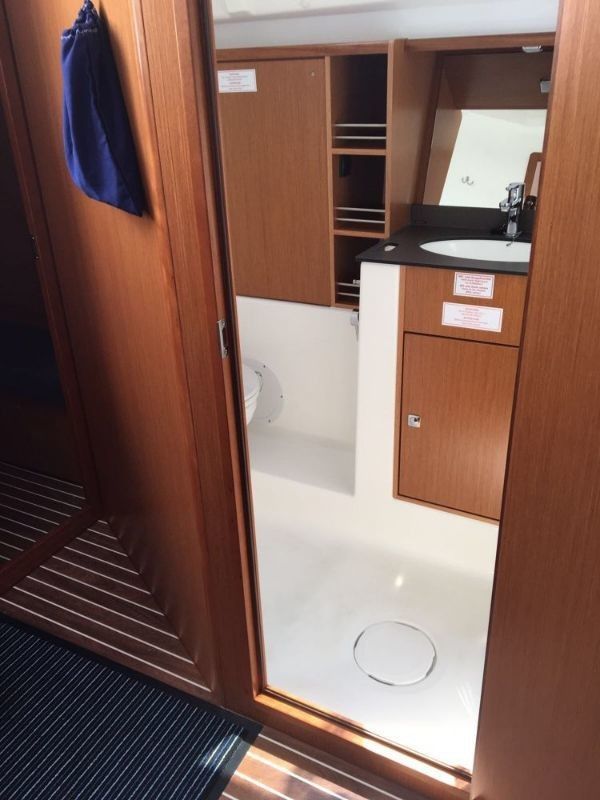 Bavaria Cruiser 41 | Laguna