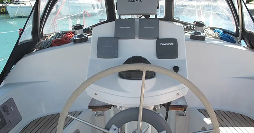 Jeanneau Sun Odyssey 35 | Natassa5