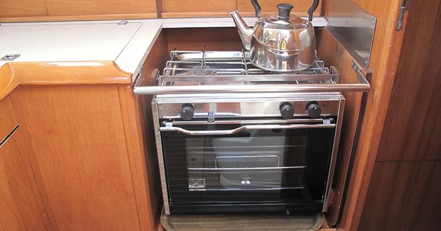 Jeanneau Sun Odyssey 35 | Natassa18