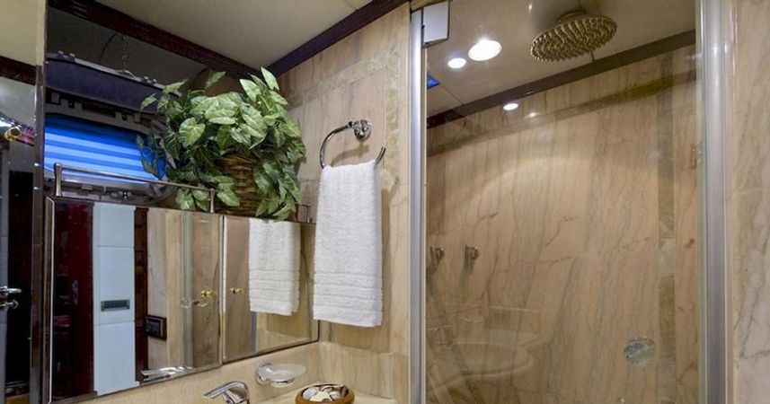 Sterling 113 | Allure