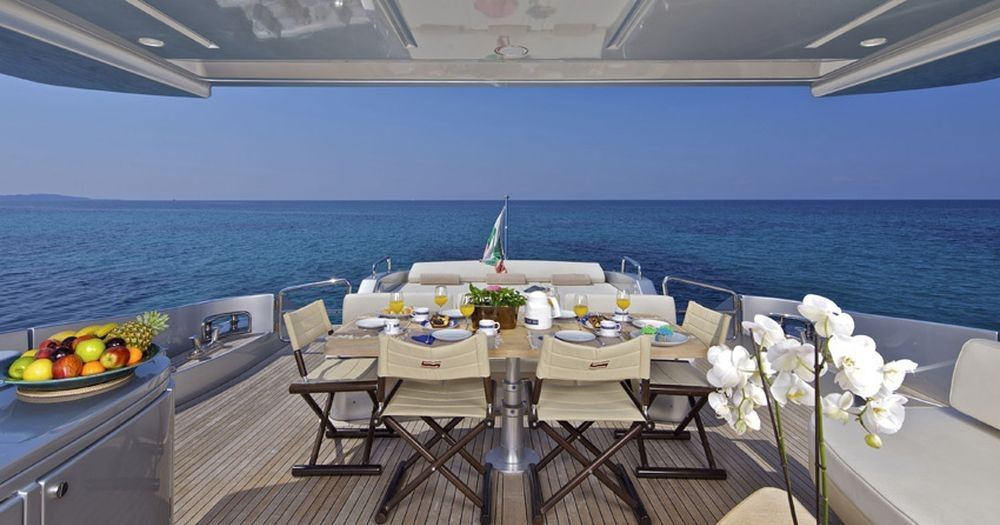 Azimut 86 | Thea Malta