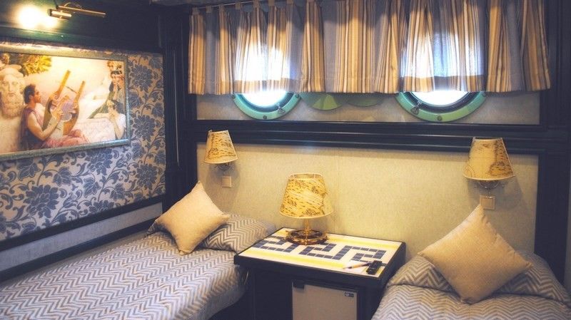 Custom Built 64M | Running on waves