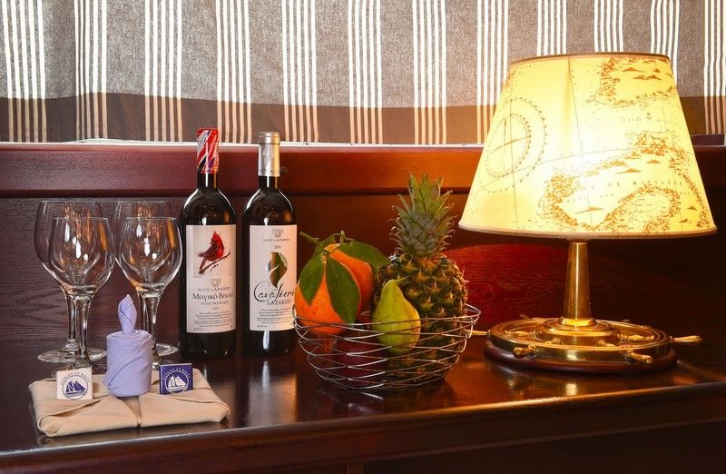 Custom Built 64M | Running on waves