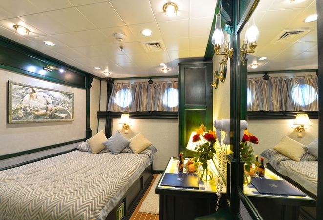 Custom Built 64M | Running on waves