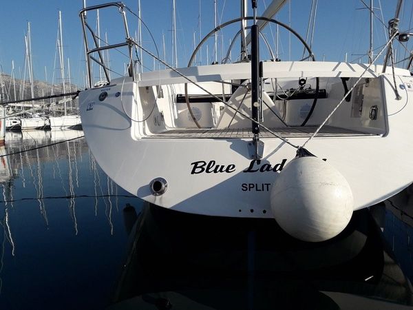 Salona 42 | Blue Lady 2