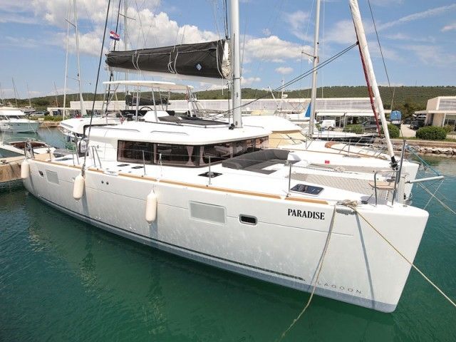 Lagoon 450 F | Paradise