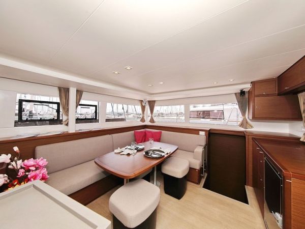 Lagoon 450 F | Paradise