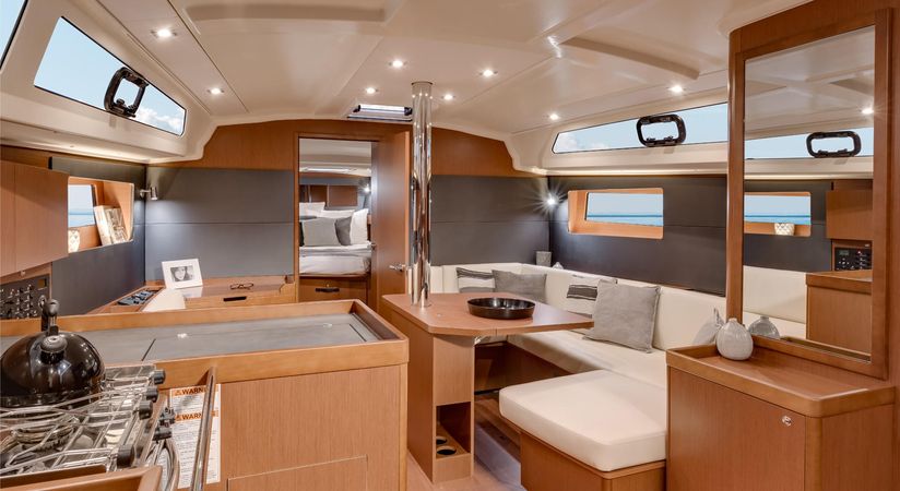 Beneteau Oceanis 41.1 | Rukba