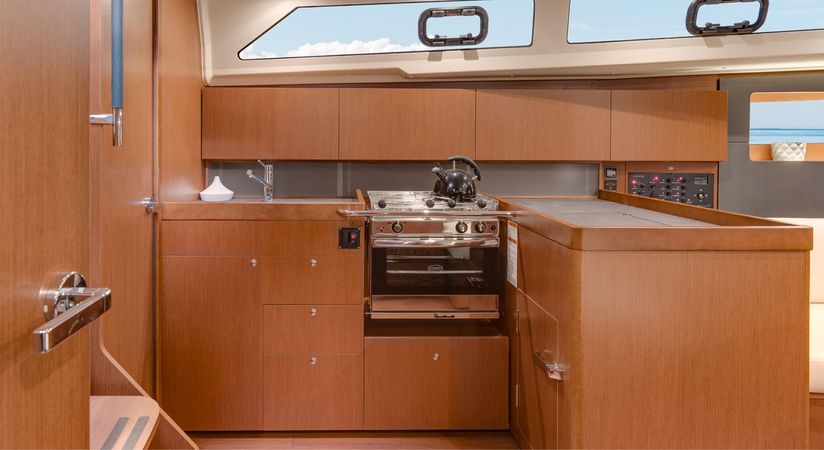 Beneteau Oceanis 41.1 | Rukba