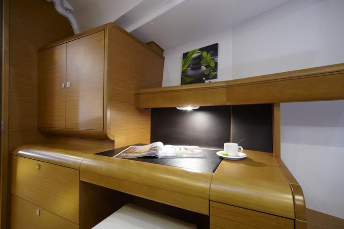 Jeanneau Sun Odyssey 449 | Vezad