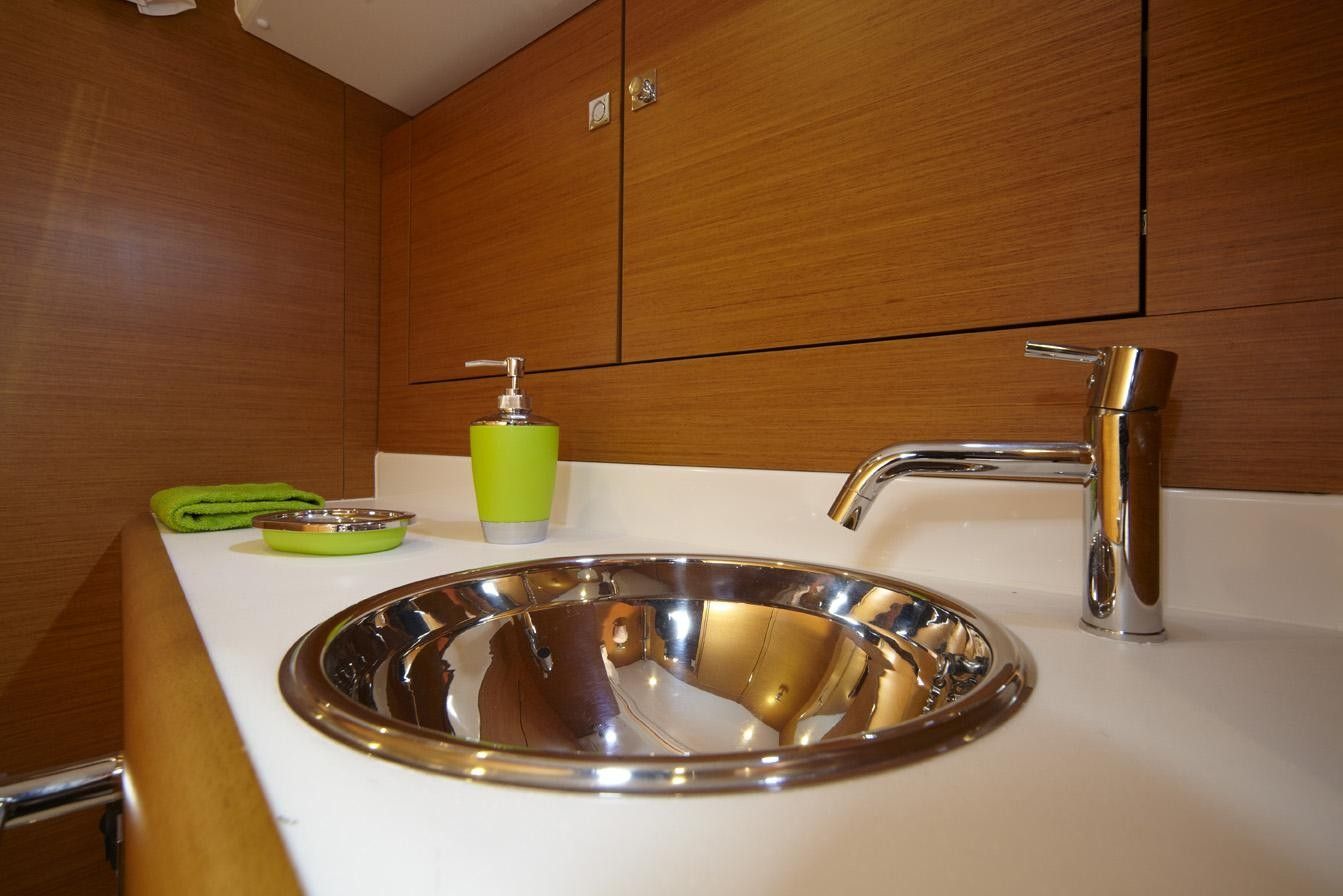 Jeanneau Sun Odyssey 449 | Vezad