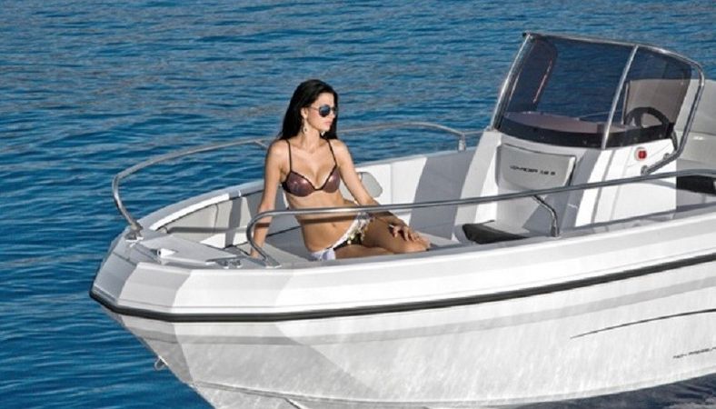 Ranieri 18 S | Voayager