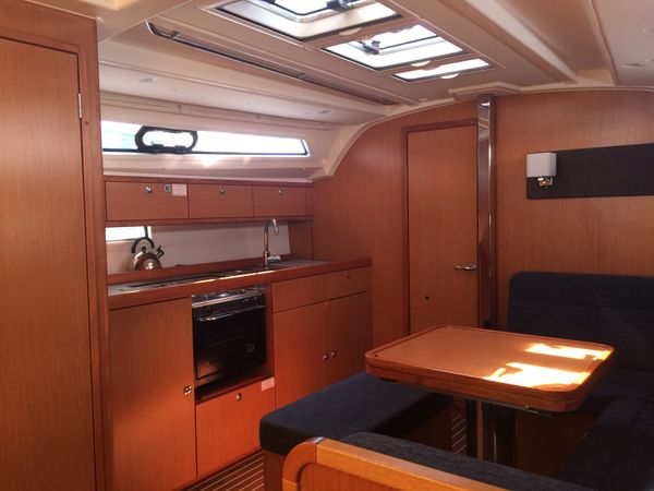 Bavaria Cruiser 41 | Optasia