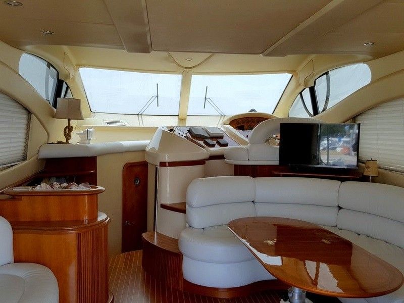 Azimut 46 | Alma Libre 2