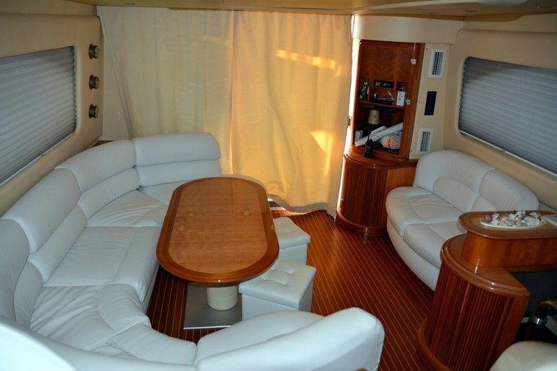 Azimut 46 | Alma Libre 2