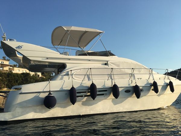 Azimut 46 | Alma Libre 2
