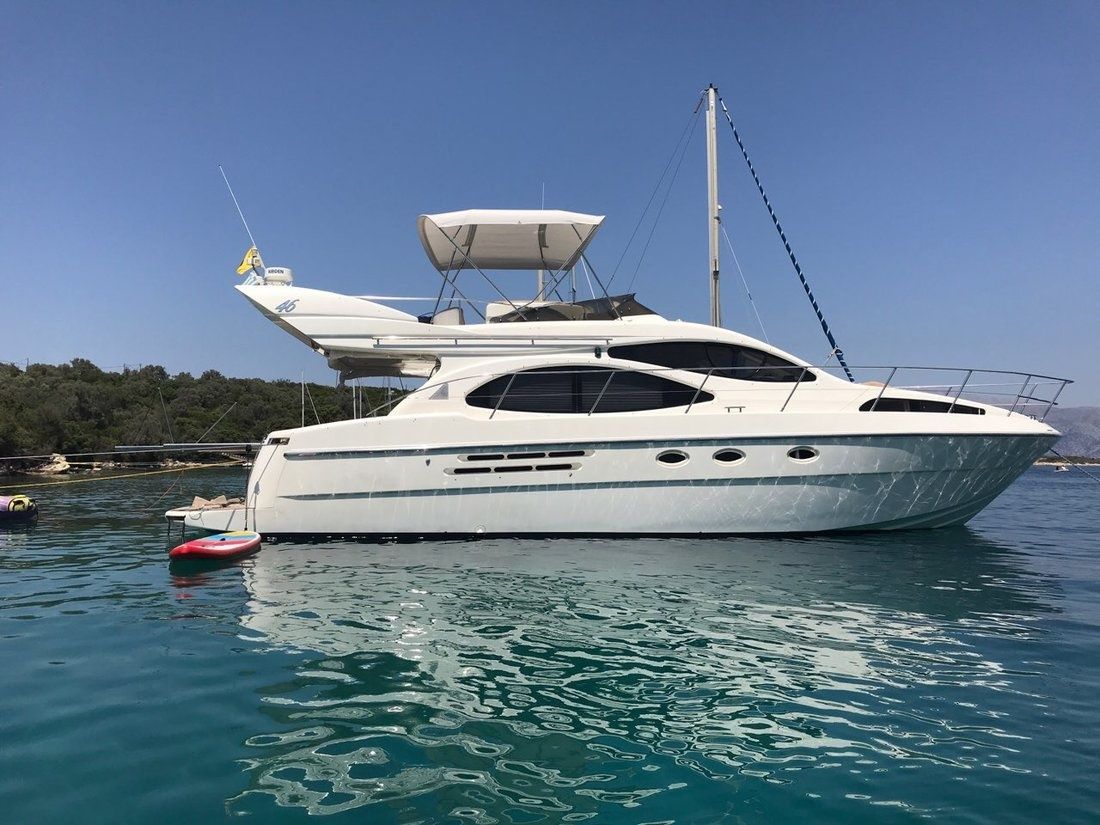 Azimut 46 | Alma Libre 2